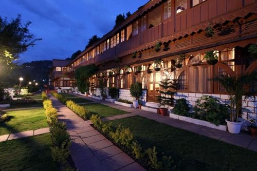 Grand View Hotel — hotel in Dalhousie