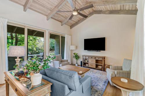 1584 Lagoon Villas — 4-Star Luxury Hotel in Hilton Head Island, United States