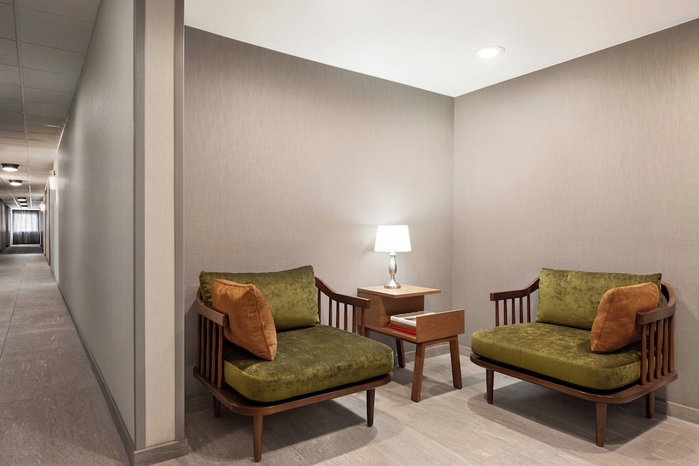 Fairfield Inn and Suites by Marriott Wheeling St Clairsville - photo 17