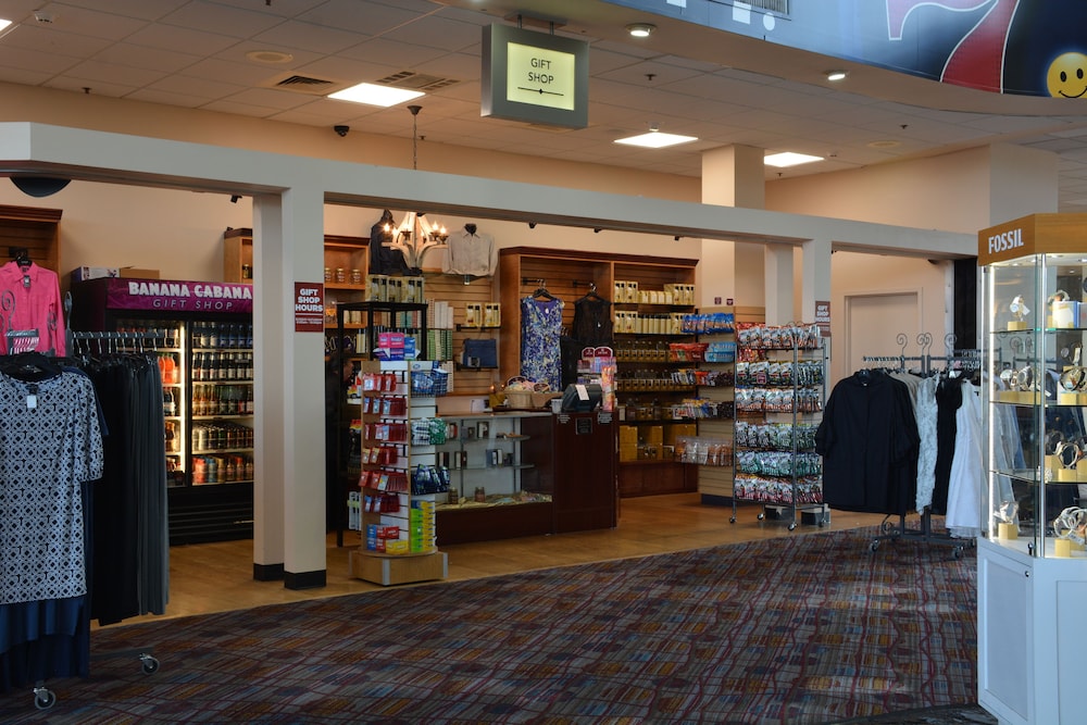 Horseshoe Lake Charles A Caesars Rewards Destination - photo 18