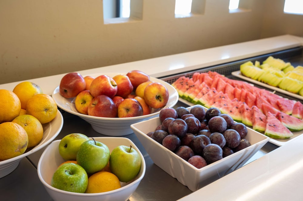 מזון ומשקאות