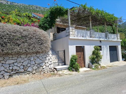 Holiday house Bore — 4-Star Luxury Hotel in Babino Polje, Croatia