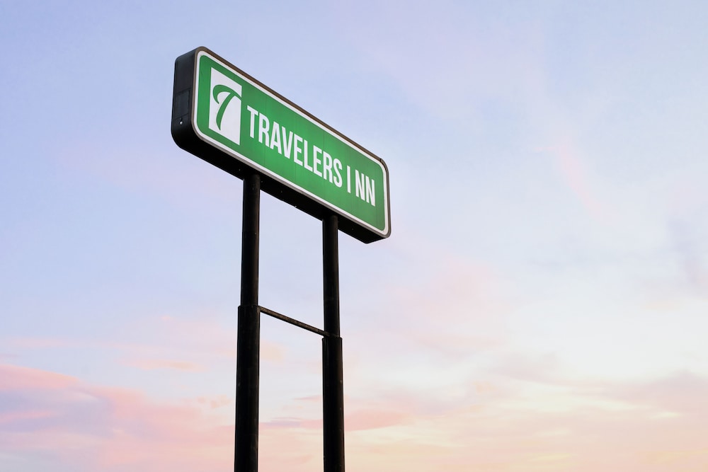 Travelers Inn Medford - photo 20