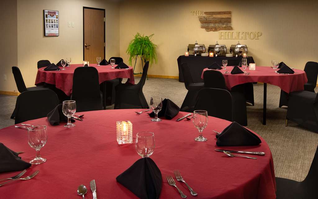 Coast Hilltop Inn - photo 12