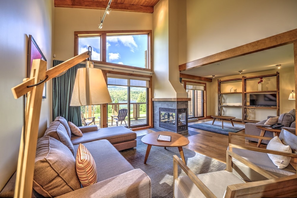 Le Grand R in Mont-Tremblant, Canada