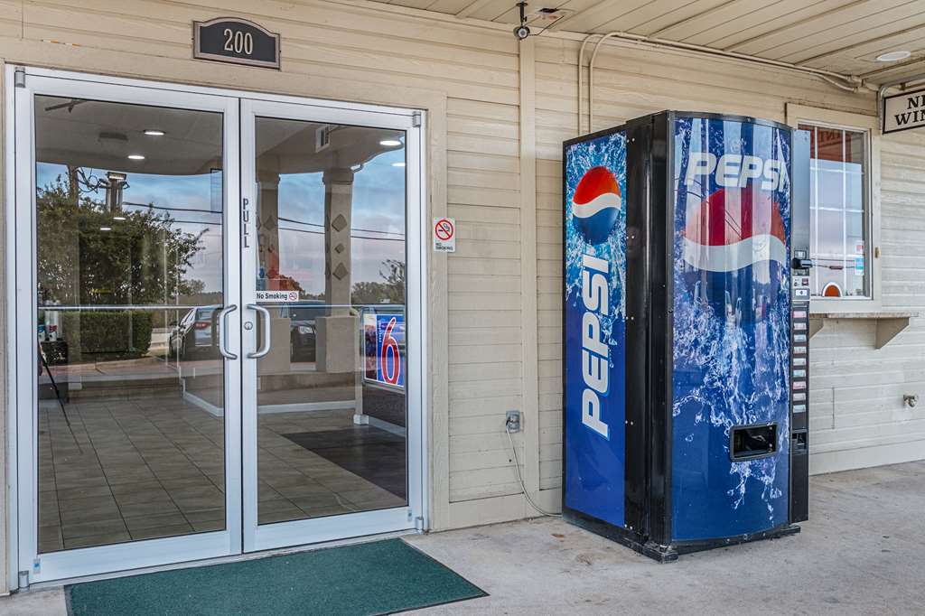 Motel 6 Waxahachie TX - photo 30