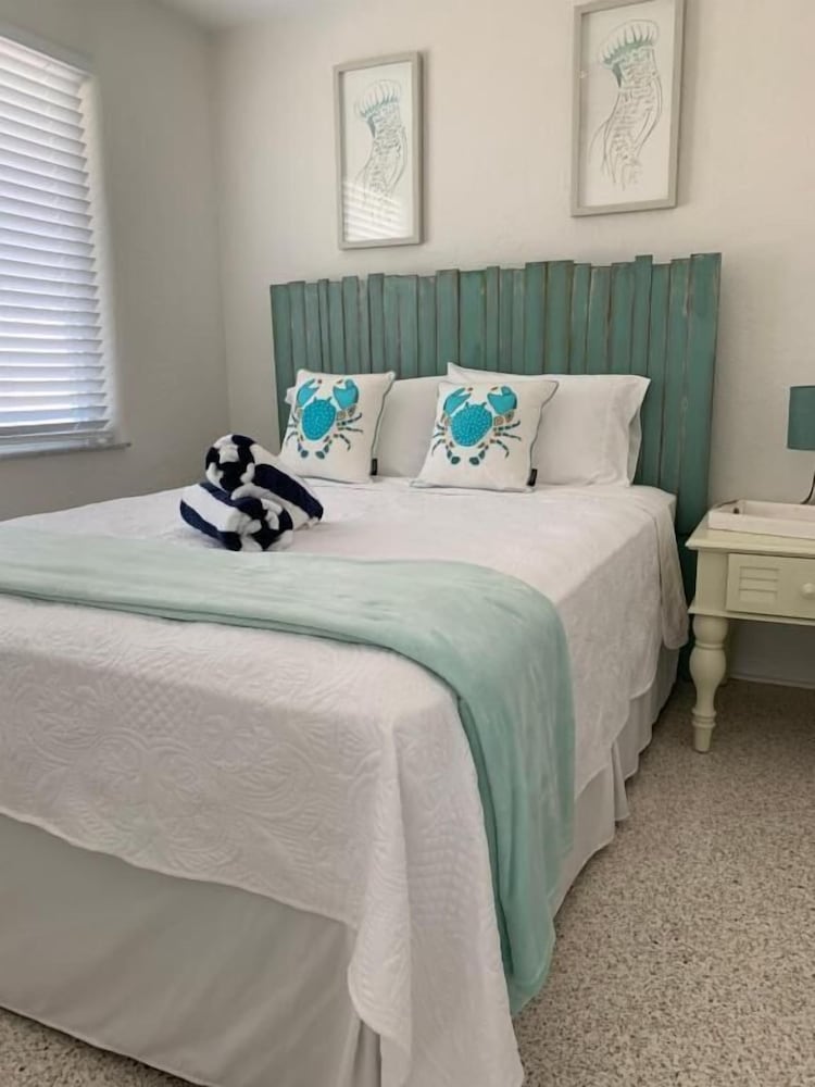 Ocean Eleven Suites - photo 11