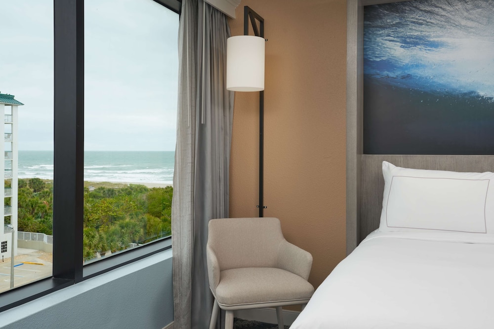 Hilton Cocoa Beach Oceanfront - photo 12