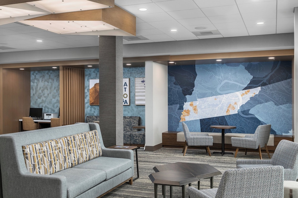 Holiday Inn Express Chattanooga Hamilton Place by IHG - photo 33