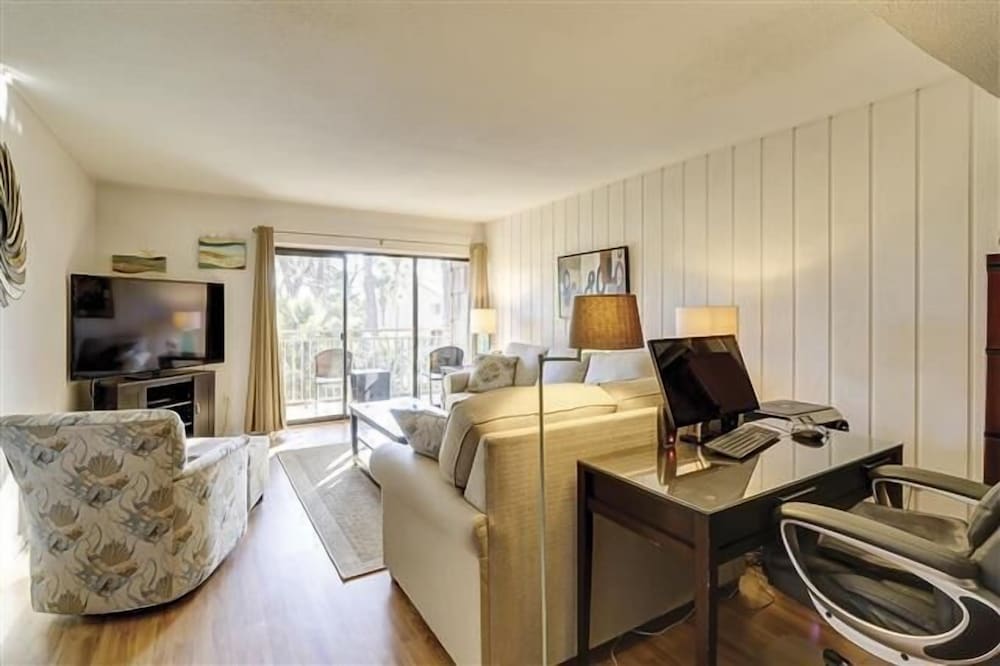 471 Plantation Club at The Sea Pines Resort - photo 10