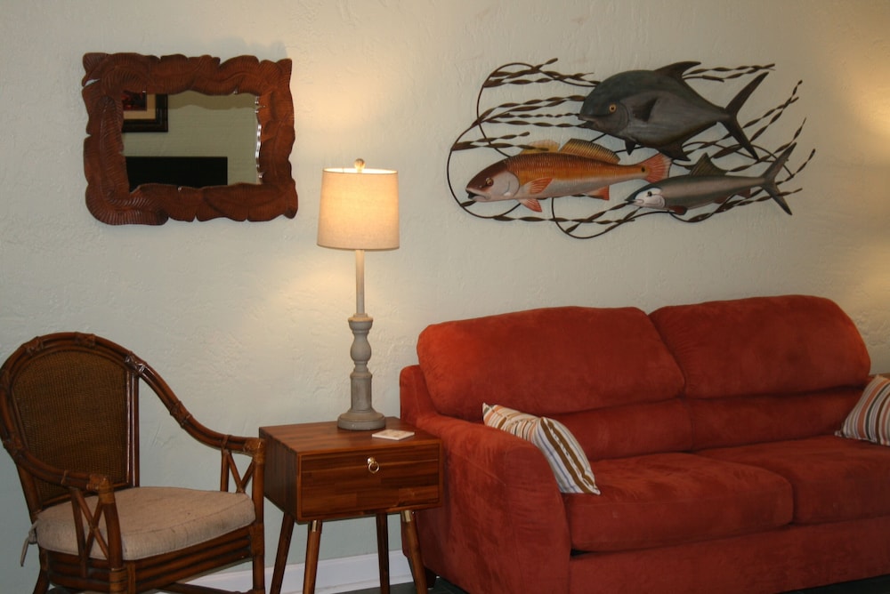 Pirate's Pointe Resort - photo 45