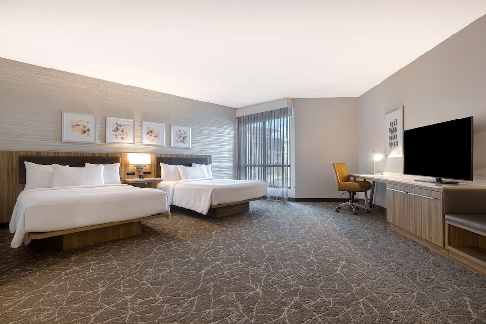 Hilton Garden Inn Anaheim Resort - photo 27