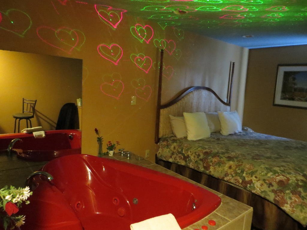 Econo Inn - carbon neutral hotel in Washington Park