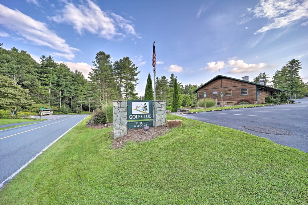 Golf and Resort Amenities Newland Mountain Cabin - photo 20