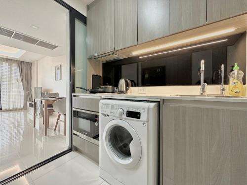 Circle Rein Sukhumvit 12 #1BR#Pool&Gym#Near Terminal 21#Max2