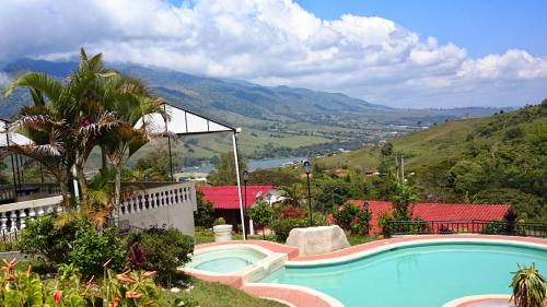 Parcelación El Lago in Cali, Colombia