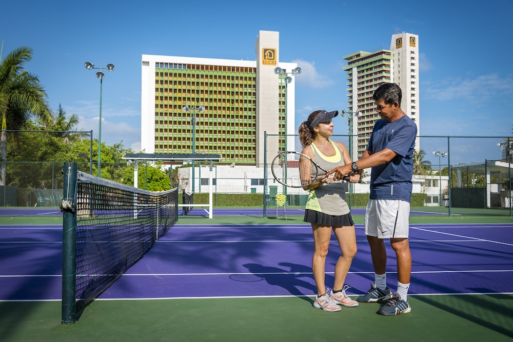 Tennis court