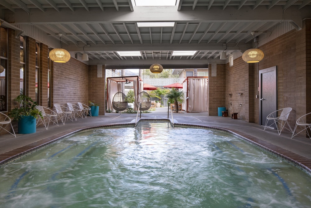 Dr. Wilkinson's Backyard Resort and Mineral Springs a Member of Design Hotels - photo 24