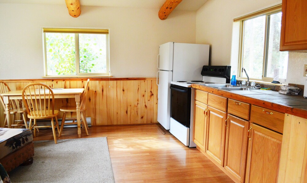Daven Haven Lodge & Cabins - photo 36
