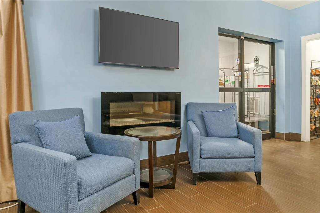 Best Western Port Huron Blue Water Bridge - photo 38