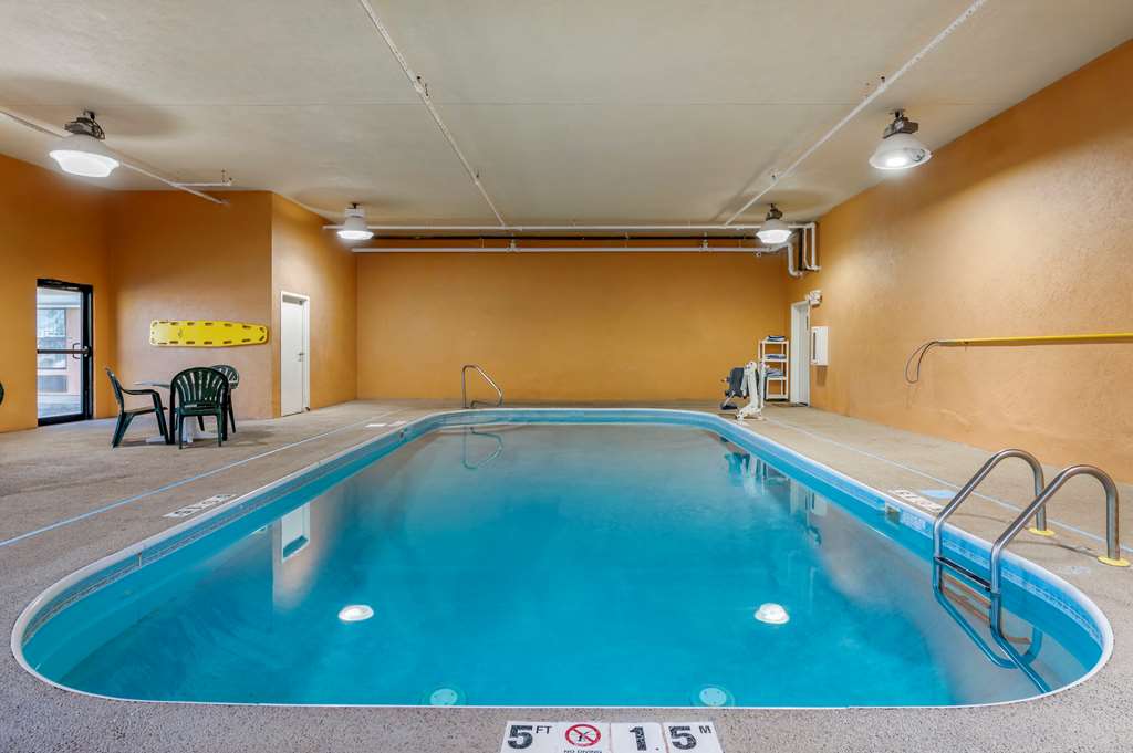 Comfort Inn & Suites Cincinnati Eastgate - photo 34