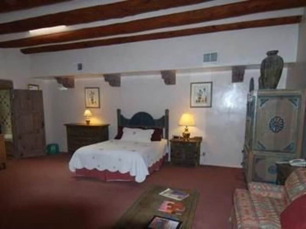 The Inn At The Delta - photo 11