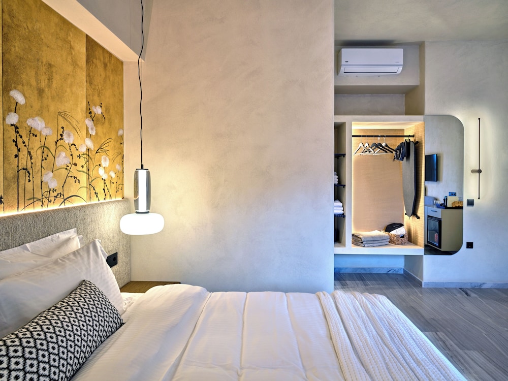 Anchorage Paros - carbon neutral hotel in Paros