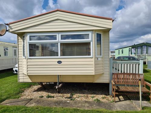 6 Berth central heated on Golden Sands Vintage — hotel in Ingoldmells