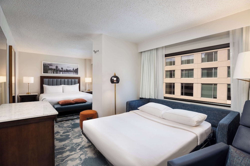 DoubleTree by Hilton Houston Medical Center Hotel & Suites - photo 27
