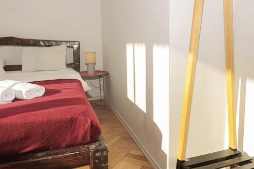 Cozy and Stylish Apt Next to Stamba and Rooms