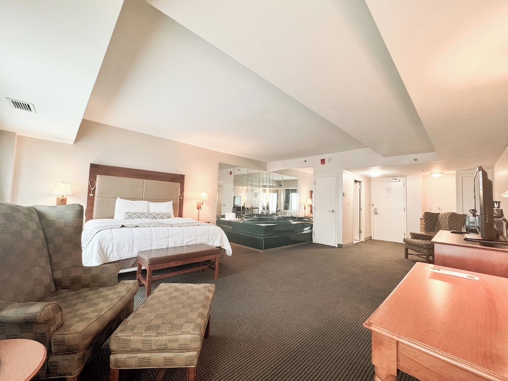 Clayton Plaza Hotel & Extended Stay - photo 6