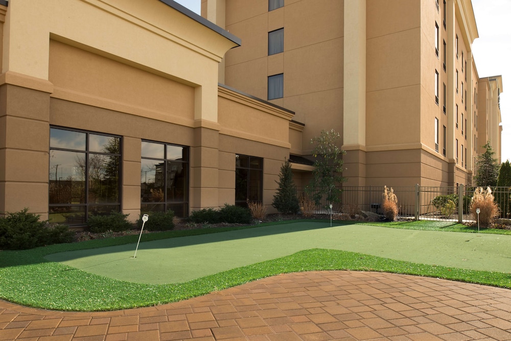 Hampton Inn & Suites Vineland - photo 25
