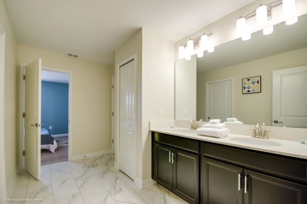 Villa in Champions Gate Resort 2523 - photo 45
