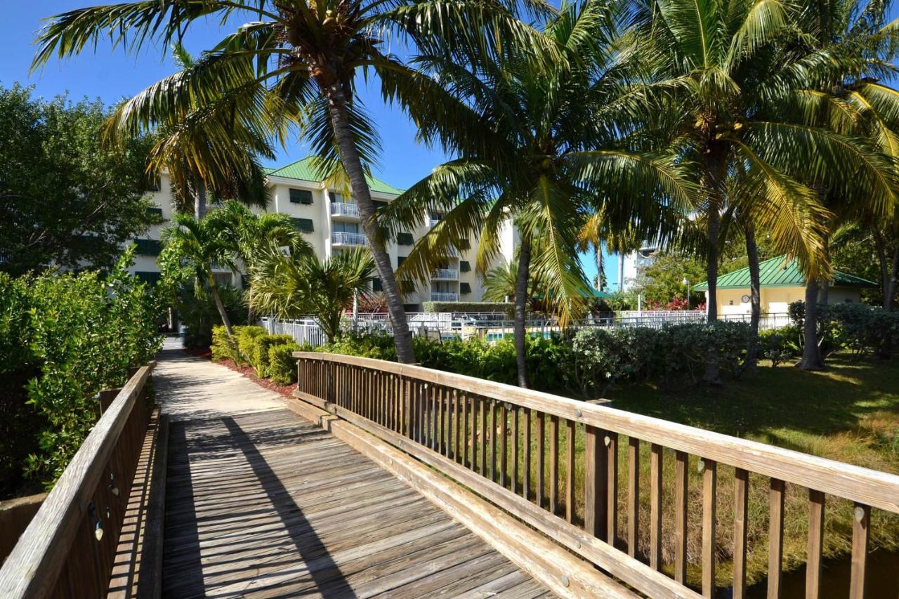 Sunrise Suites Paradise Escape #407 — 4-Star Luxury Hotel in Key West, United States