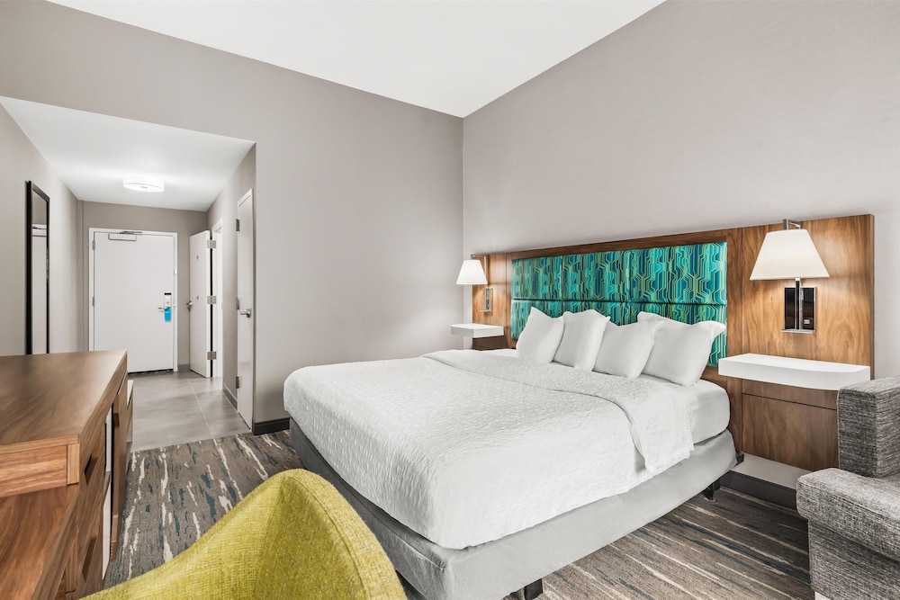 Hampton Inn Elkton - photo 6