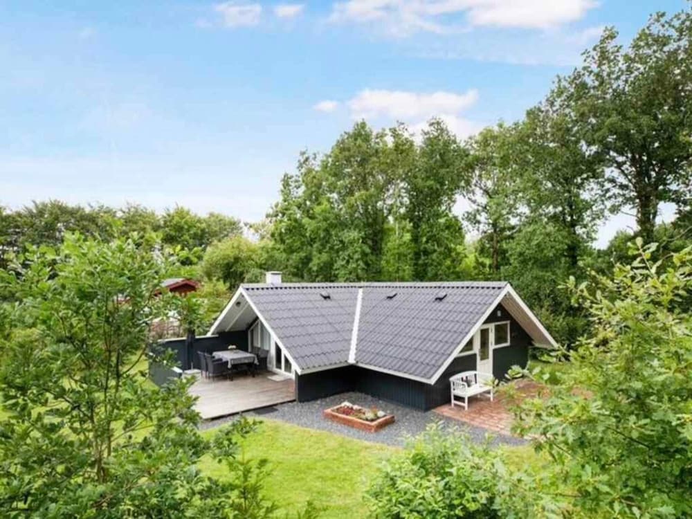 Vacation House In Arrild Ferieby — 4-Star Luxury Hotel in Toftlund, Denmark