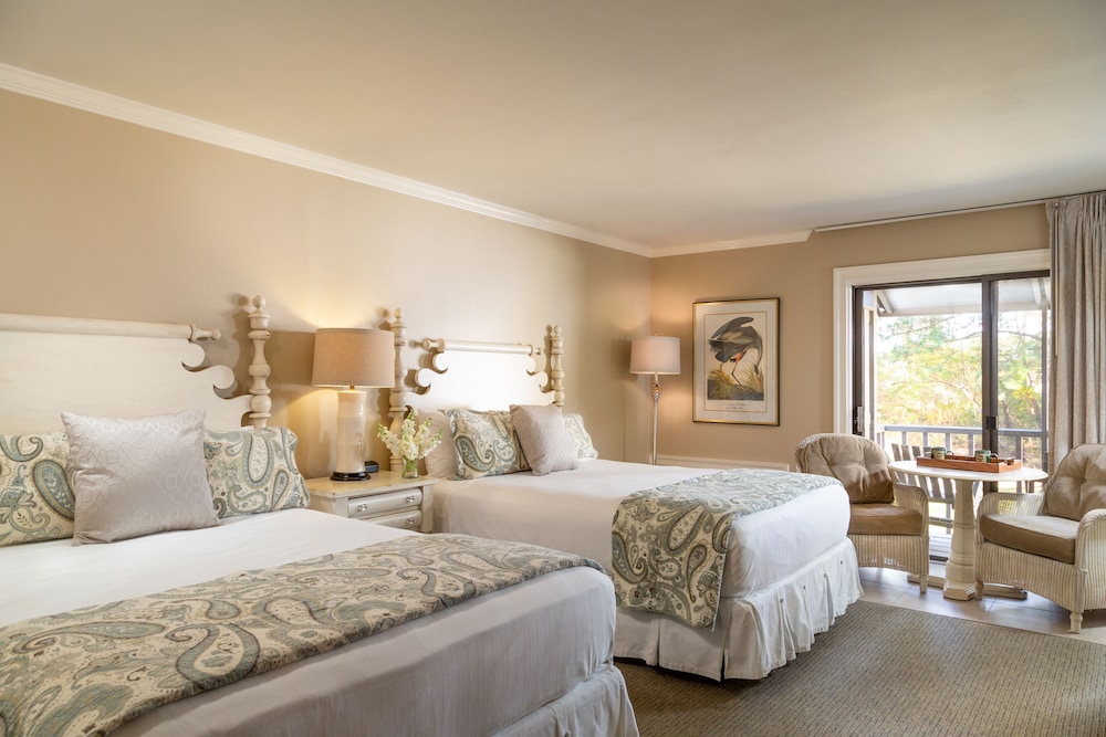 Refuge Inn - photo 11