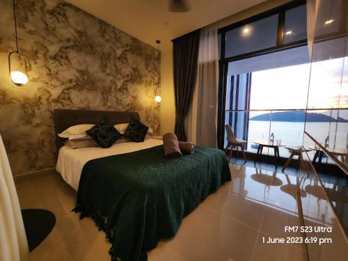 Seaview Luxury Suites at The Shore Kota Kinabalu — 4-Star Luxury Hotel in Kota Kinabalu, Malaysia