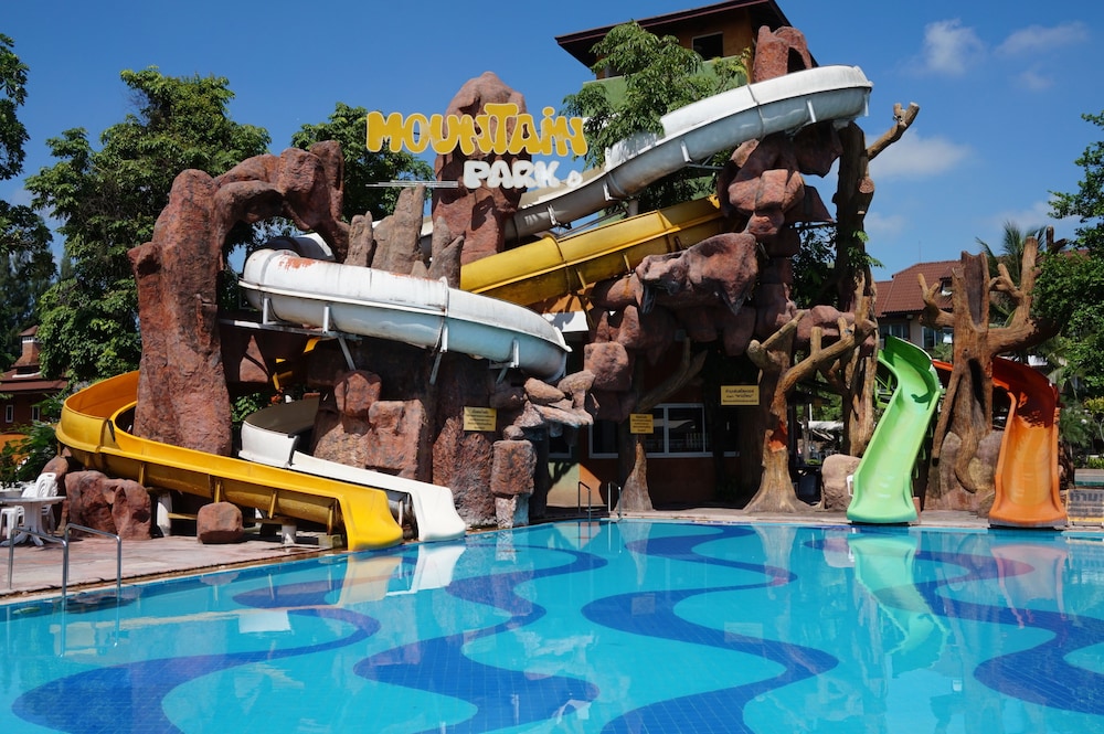 Nakhaburi Hotel & Resort in Udon Thani, Thailand