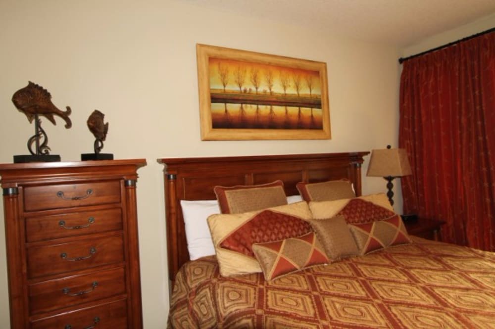 Grand Panama Beach Resort by Emerald View Resorts - photo 9