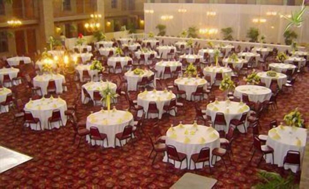 Ahoskie Inn - photo 21