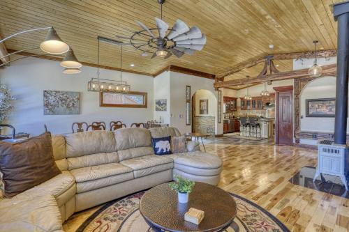 165 Beaver Circle in Pagosa Springs, United States