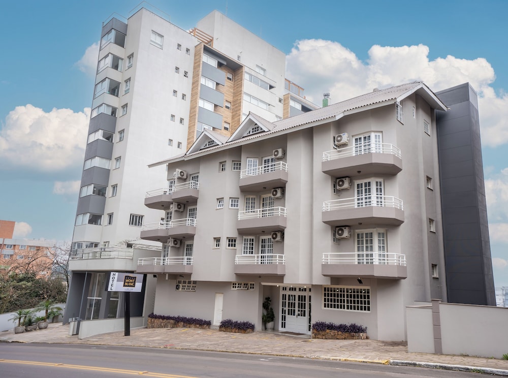Hotel Mont Blanc — hotel in Bento Goncalves