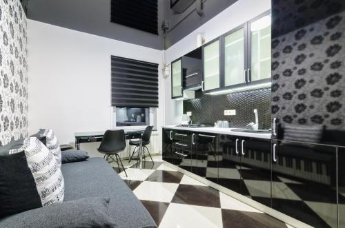 Apartments Alfa Tsekhova 1 — 4-Star Luxury Hotel in Lviv, Ukraine