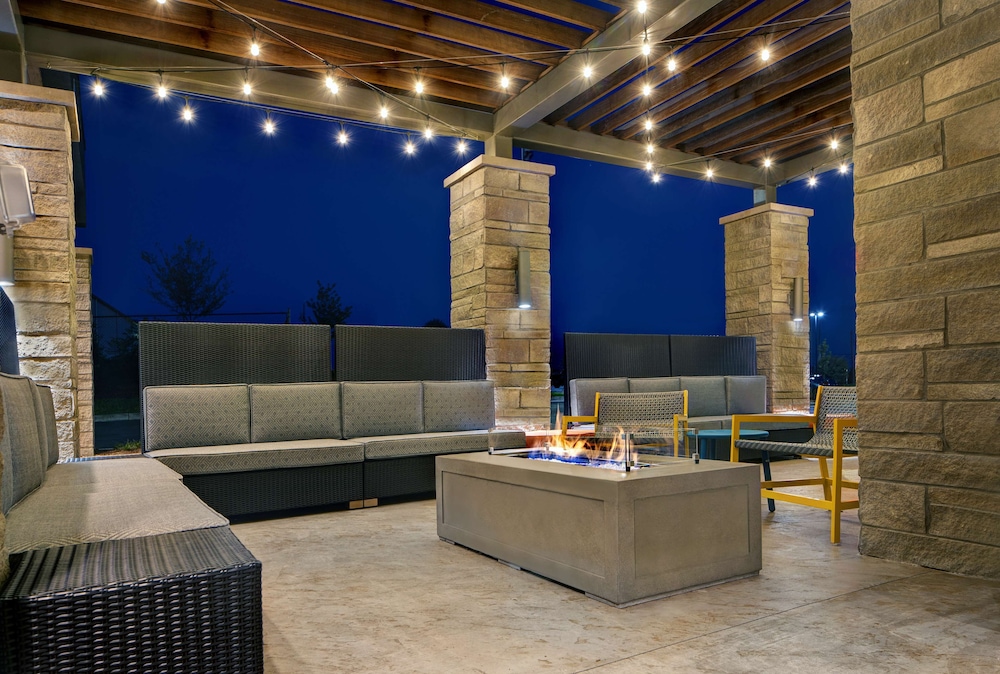 Home2 Suites Asheville Airport - photo 41