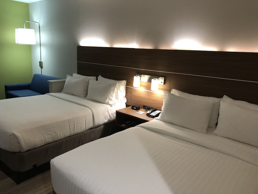 Holiday Inn Express Pineville Alexandria Area by IHG - photo 10