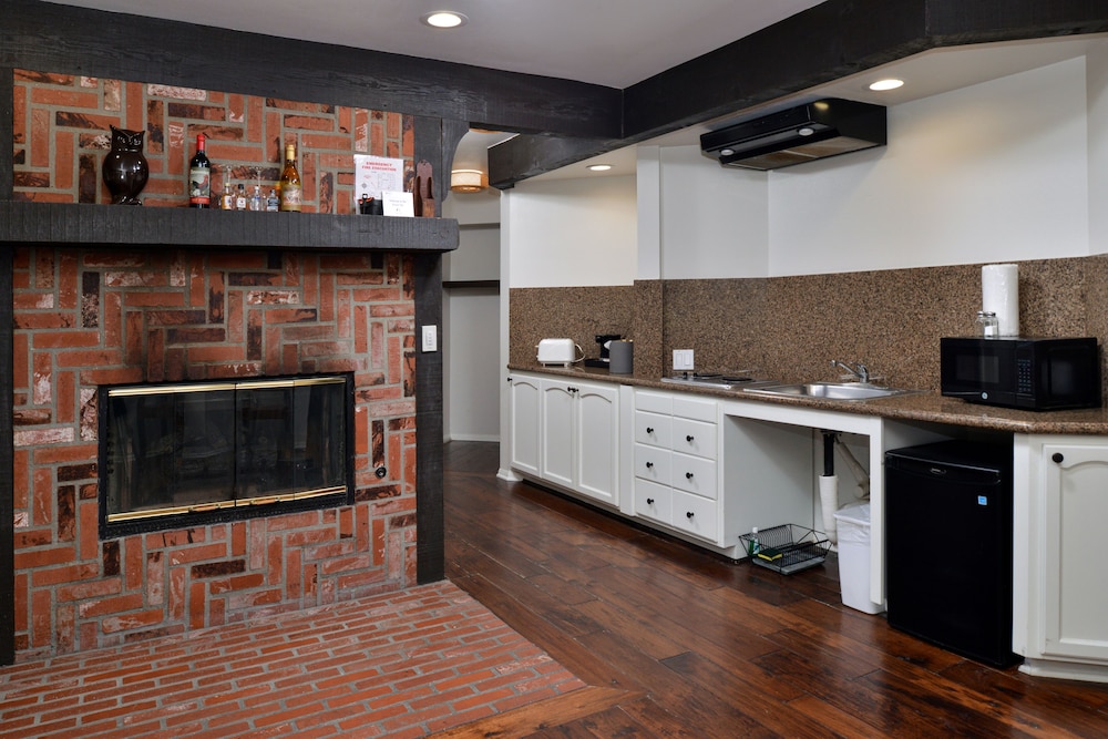 Wine Valley Inn - photo 41