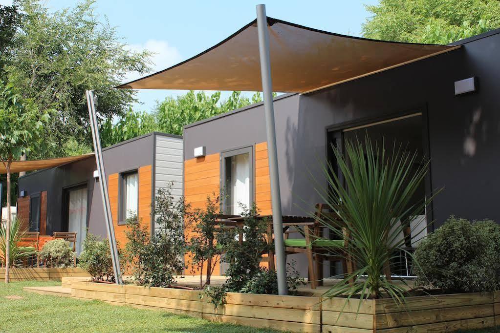 Camping Globo Rojo — 4-Star Luxury Hotel in Canet De Mar, Spain