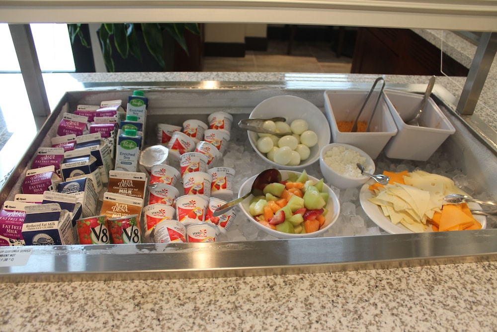 Staybridge Suites Carlsbad by IHG - photo 58
