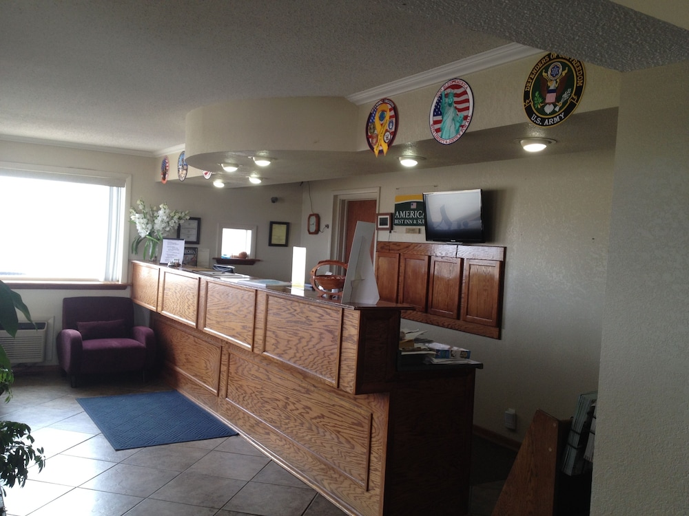 America's Best Inns & Suites - photo 2